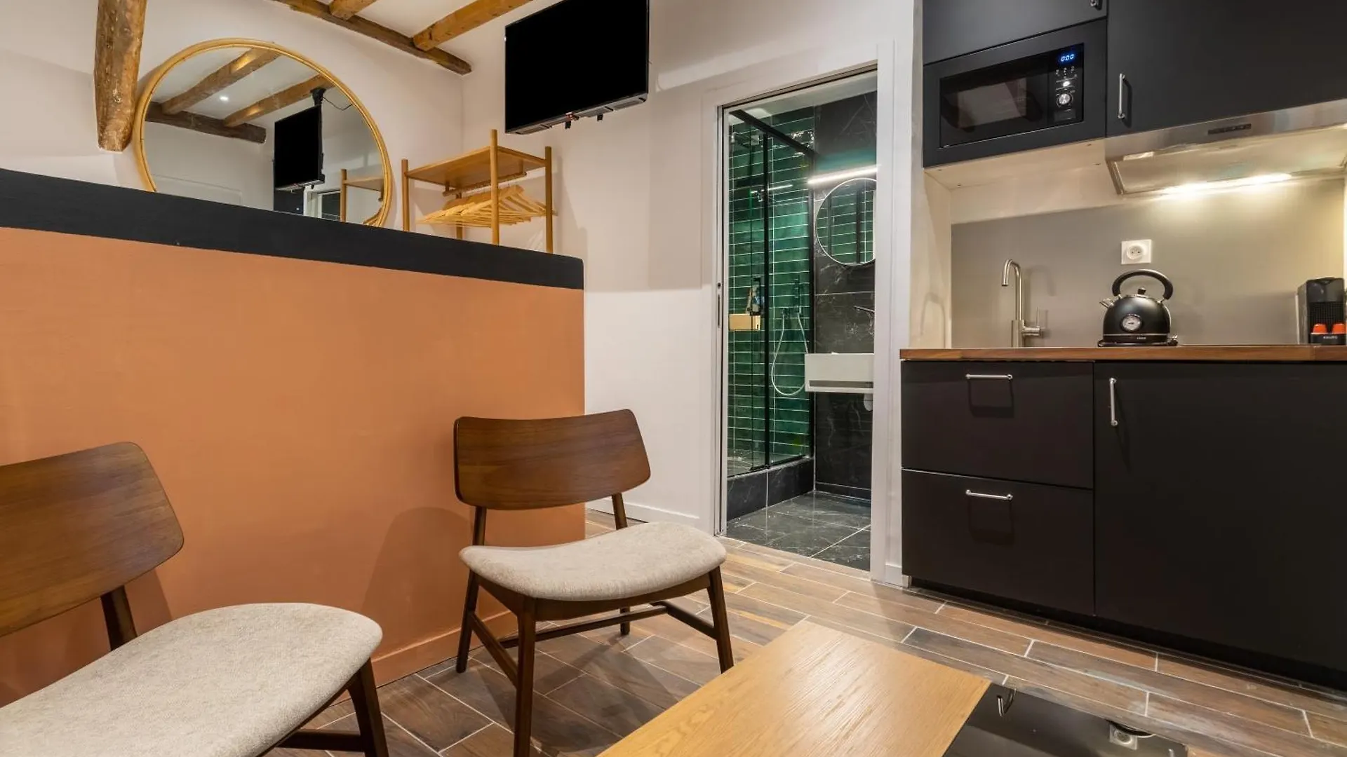 Apartamento Cozy Suite With Sauna - Le Marais París Francia